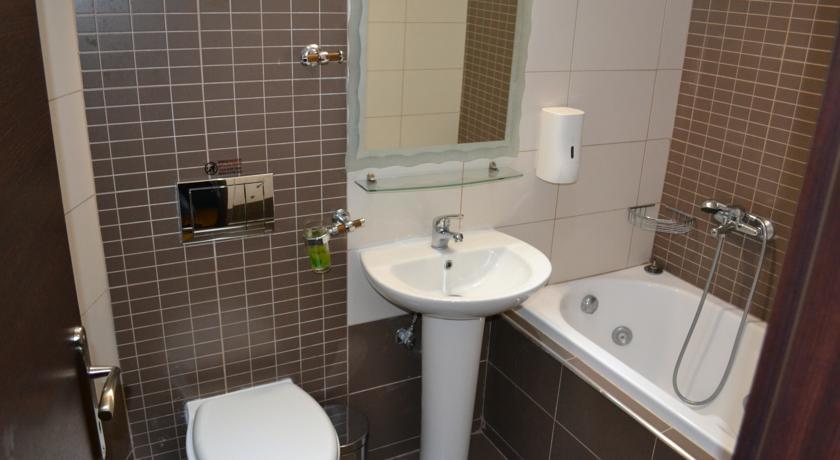 Αmalia Lux Villas Vrasná Екстериор снимка