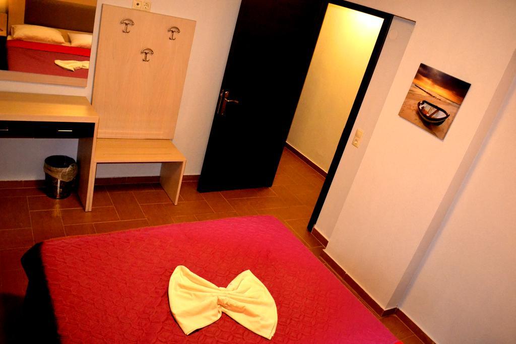 Αmalia Lux Villas Vrasná Стая снимка